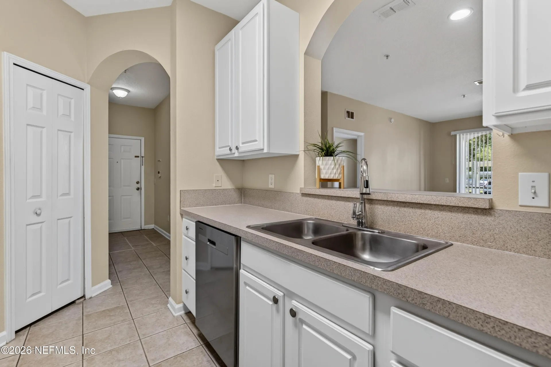 7801 Point Meadows Drive Jacksonville FL 32256