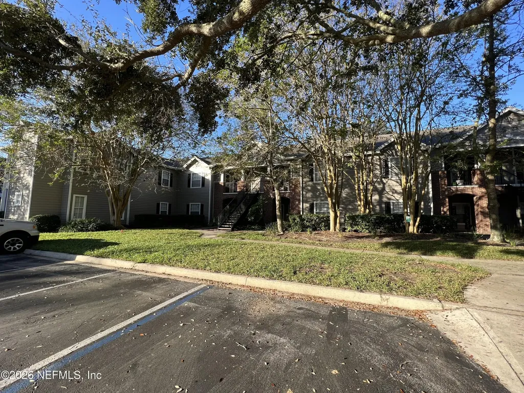 10000 Gate Parkway Jacksonville FL 32246