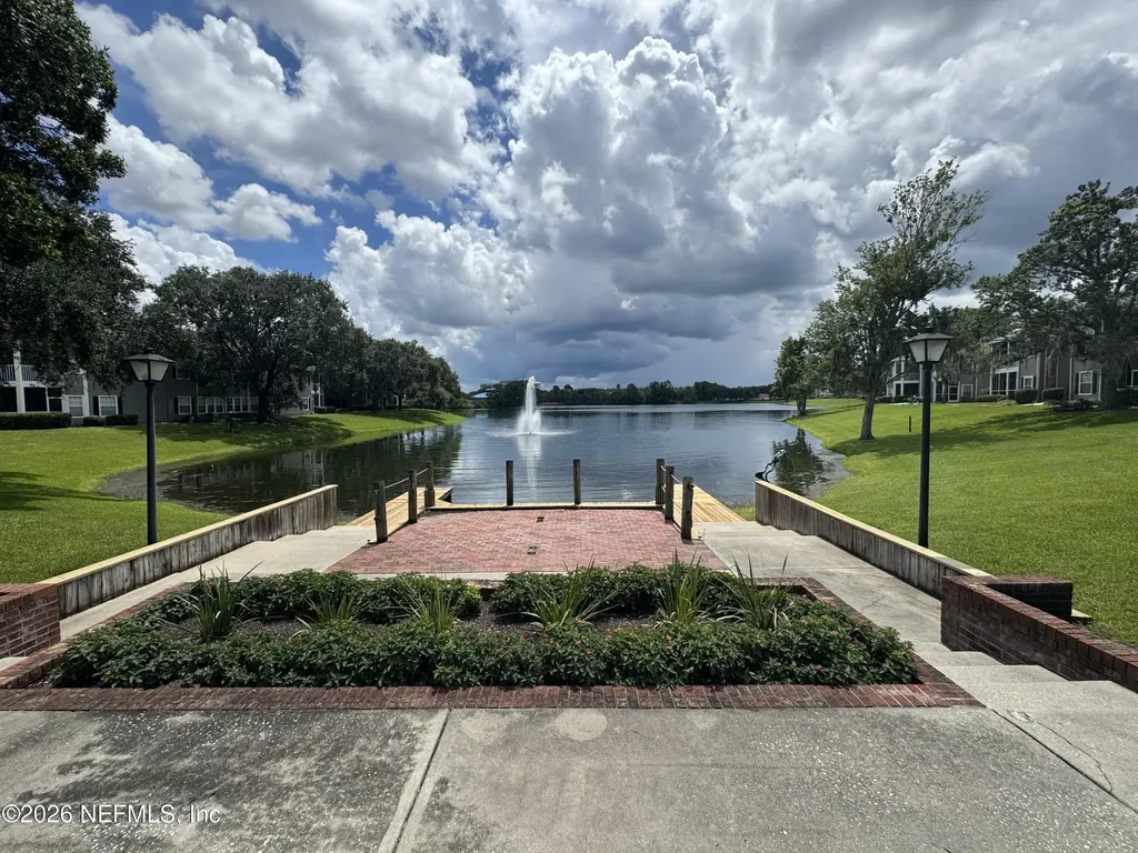 10000 Gate Parkway Jacksonville FL 32246