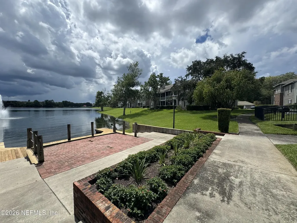 10000 Gate Parkway Jacksonville FL 32246