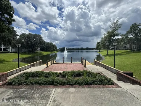 10000 Gate Parkway Jacksonville FL 32246