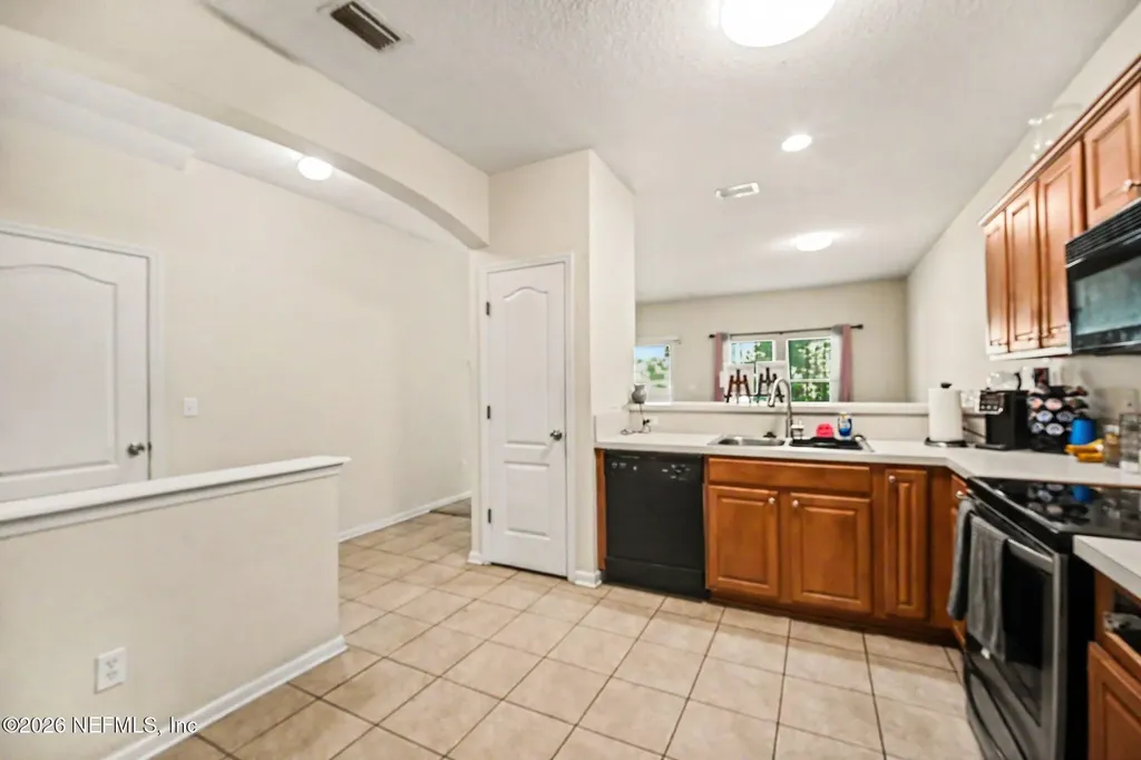 1607 Biscayne Bay Drive Jacksonville FL 32218