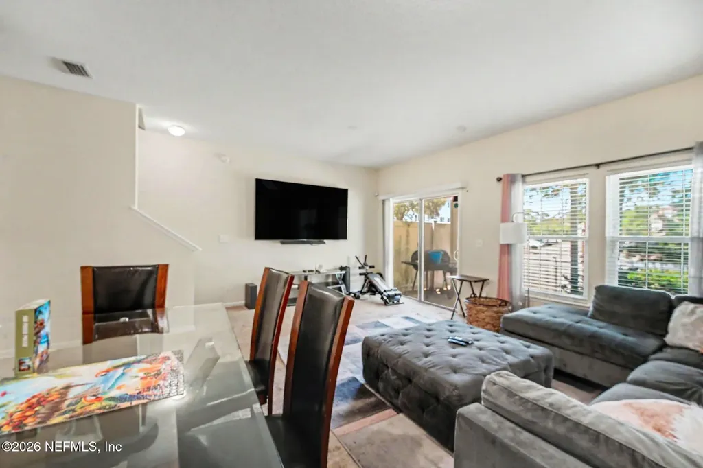 1607 Biscayne Bay Drive Jacksonville FL 32218
