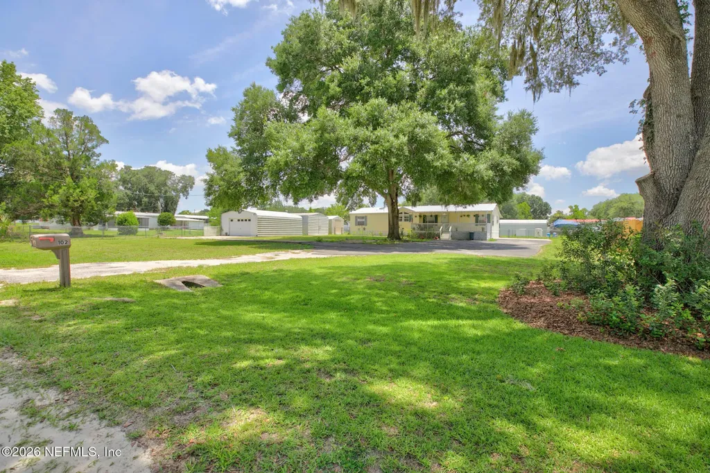 102 Alder Lane Satsuma FL 32189