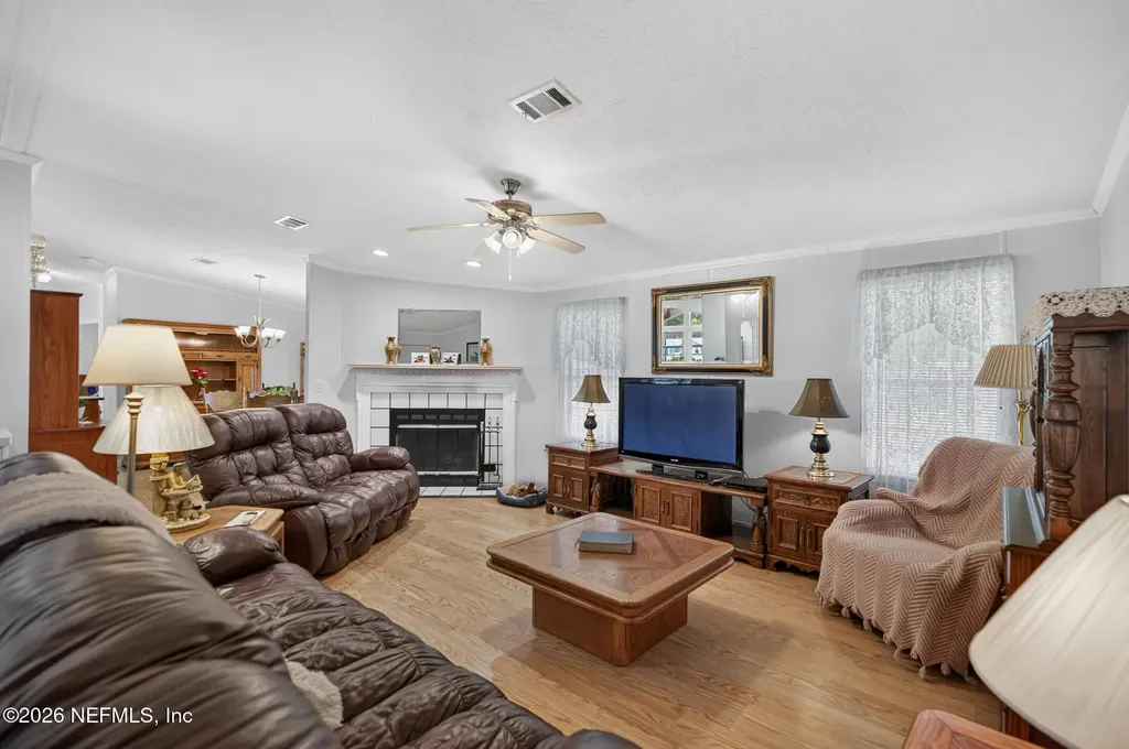 102 Alder Lane Satsuma FL 32189