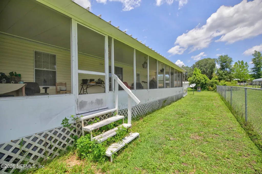 102 Alder Lane Satsuma FL 32189