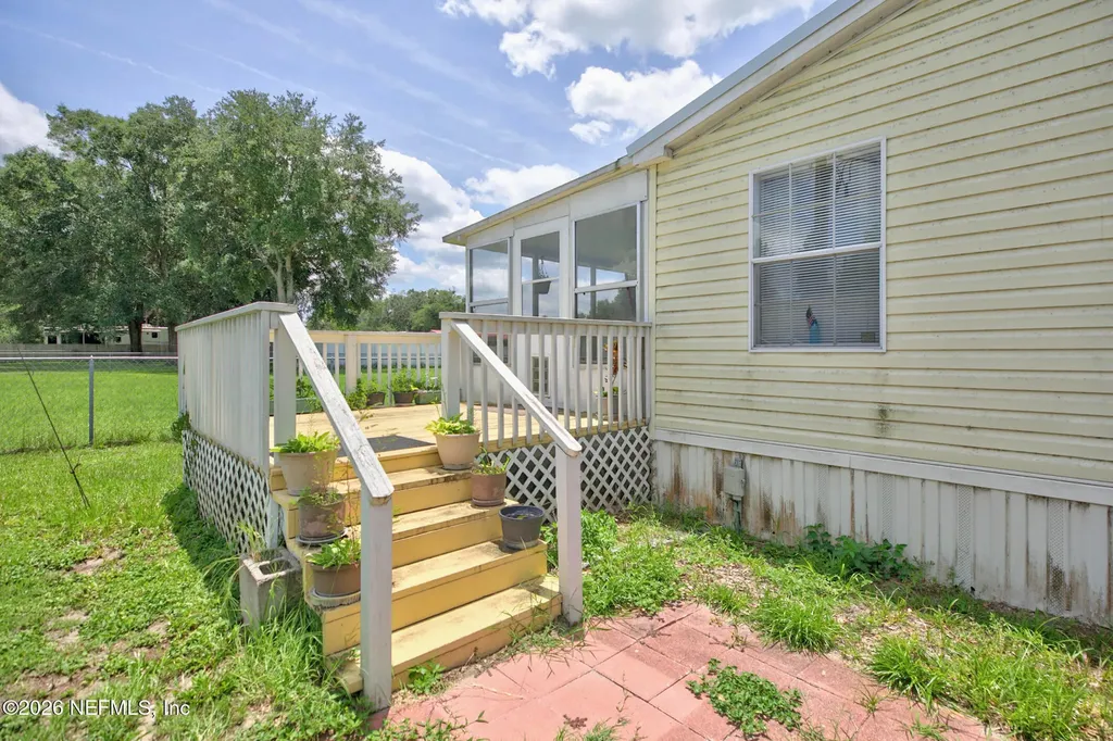 102 Alder Lane Satsuma FL 32189