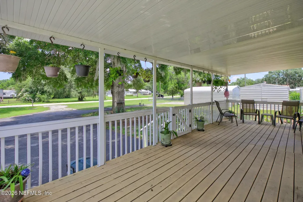 102 Alder Lane Satsuma FL 32189