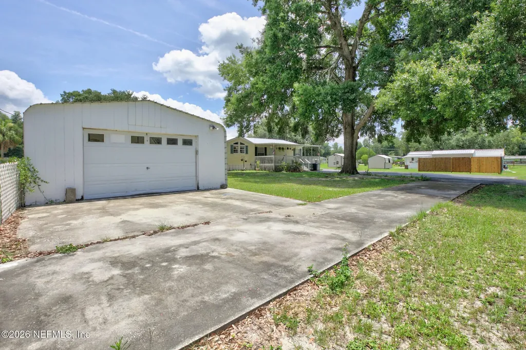 102 Alder Lane Satsuma FL 32189