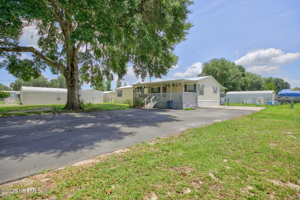 102 Alder Lane Satsuma FL 32189