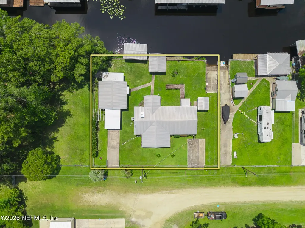 115 Cleo Lane Satsuma FL 32189