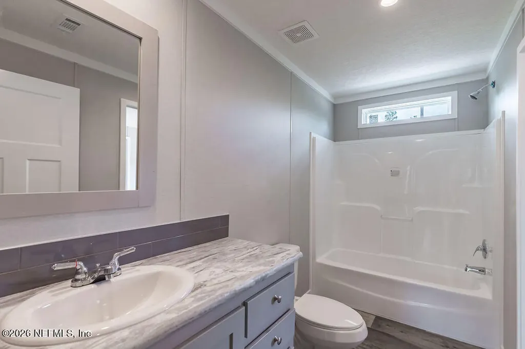 230 Redeye Road Florahome FL 32140