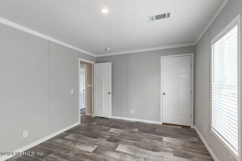 230 Redeye Road Florahome FL 32140