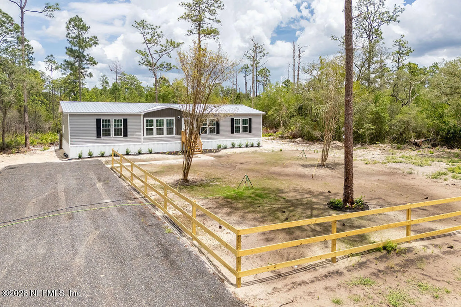 230 Redeye Road Florahome FL 32140