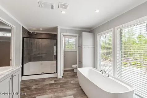 230 Redeye Road Florahome FL 32140