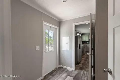 230 Redeye Road Florahome FL 32140