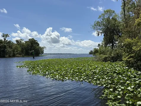 118 Shady Oak Drive Satsuma FL 32189