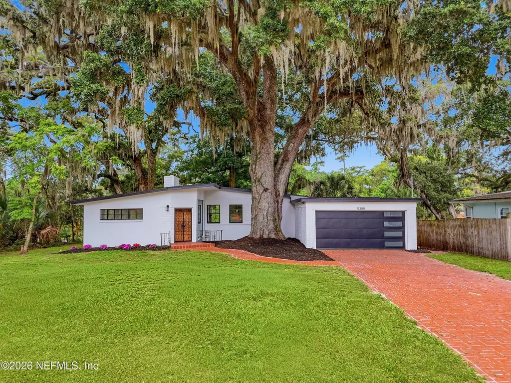 5388 Rollins Avenue Jacksonville FL 32207