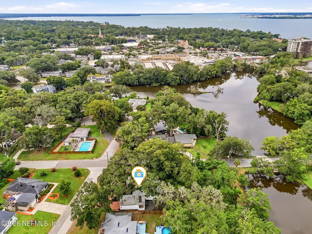5388 Rollins Avenue Jacksonville FL 32207