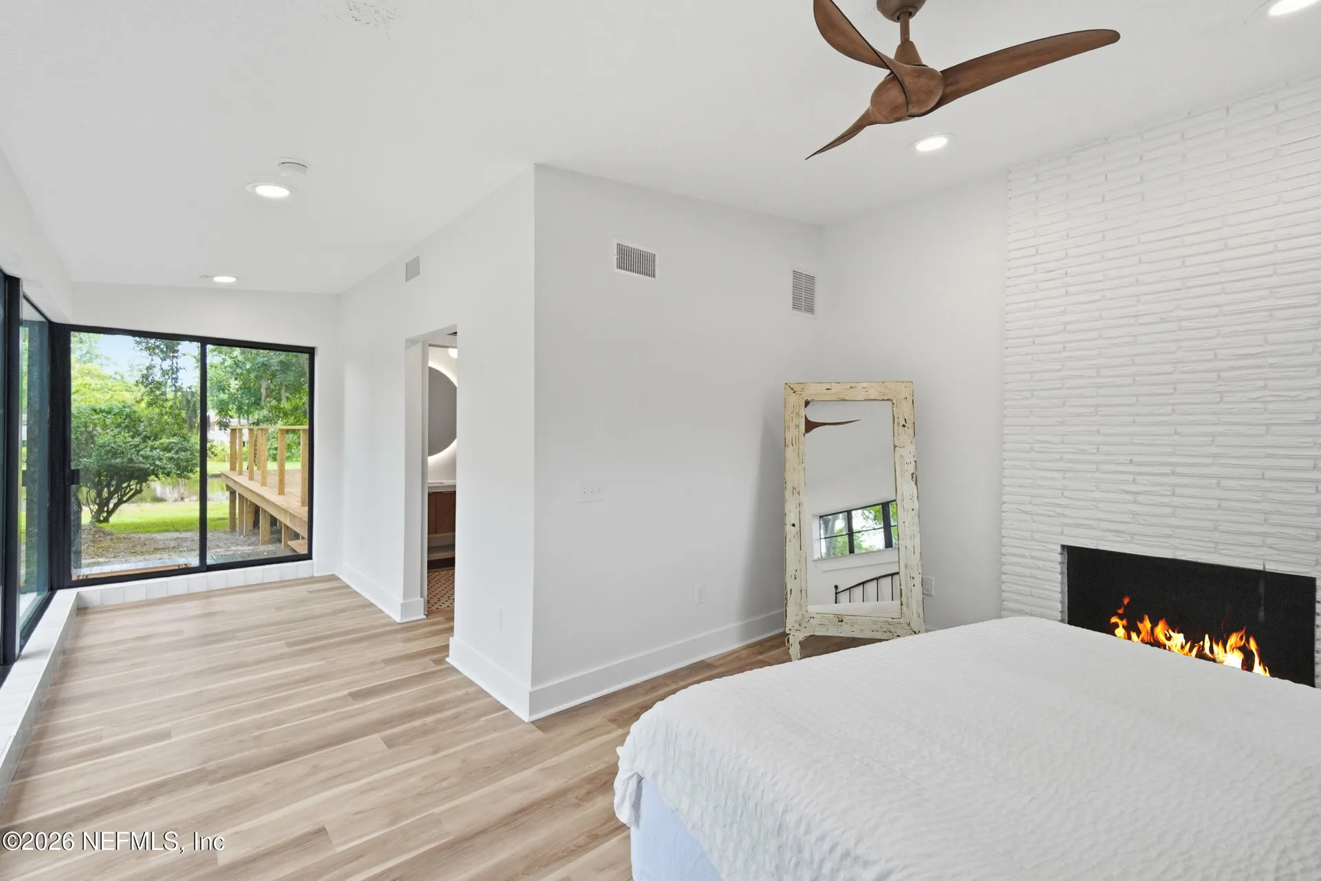 5388 Rollins Avenue Jacksonville FL 32207