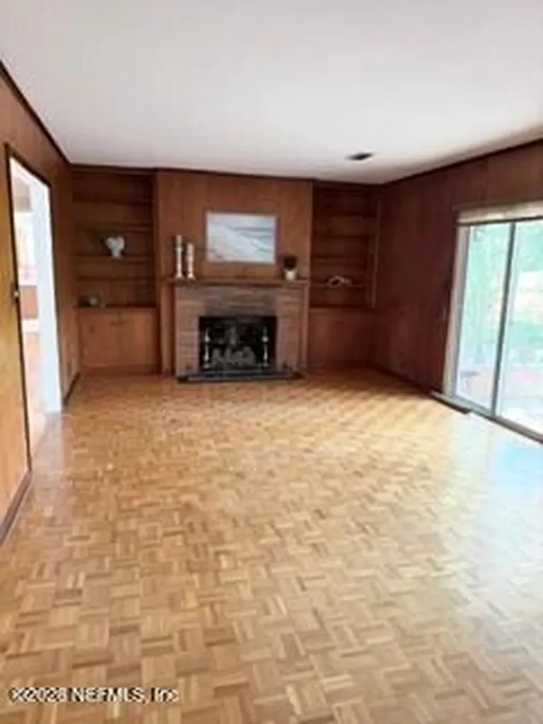 5420 Grove Avenue Jacksonville FL 32211
