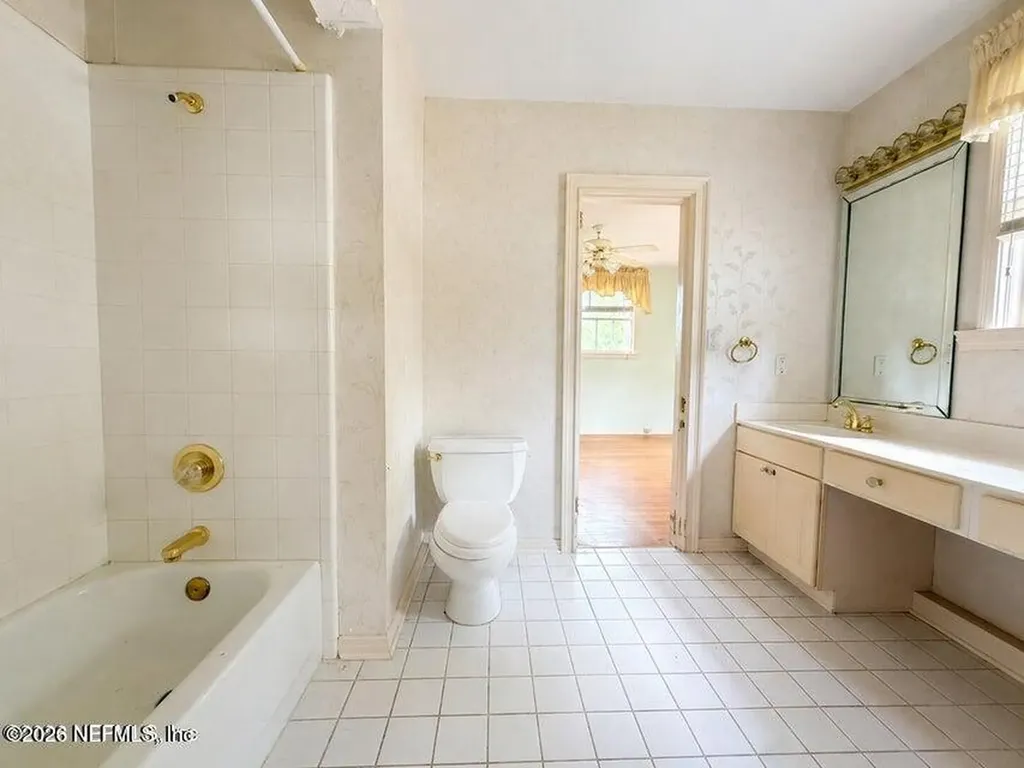 1122 Marco Place Jacksonville FL 32207