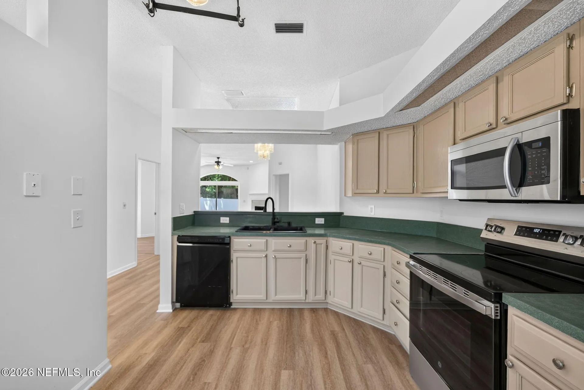 2778 Lantana Lakes Drive W Jacksonville FL 32246