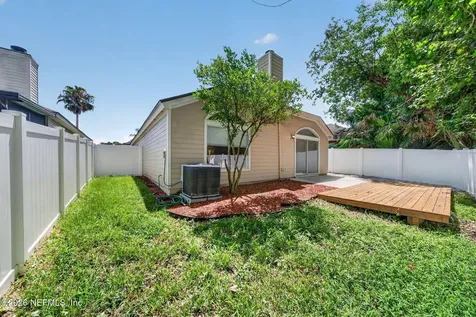 2778 Lantana Lakes Drive W Jacksonville FL 32246