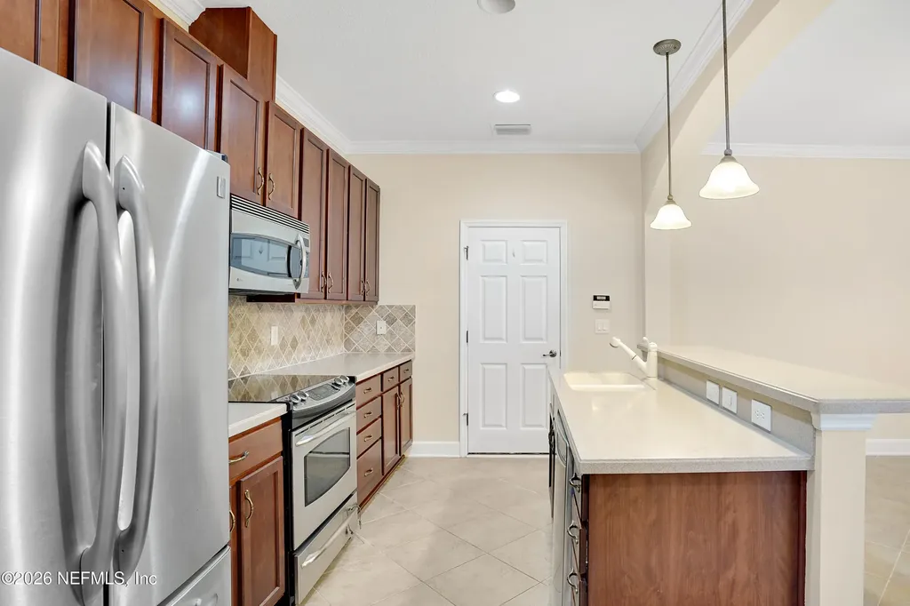 6117 Eclipse Circle Jacksonville FL 32258