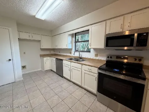 7953 Gulf Road S Jacksonville FL 32244