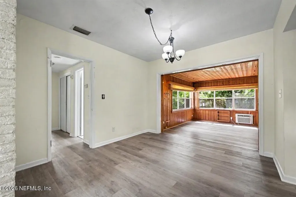 6216 Suwanee Road Jacksonville FL 32217