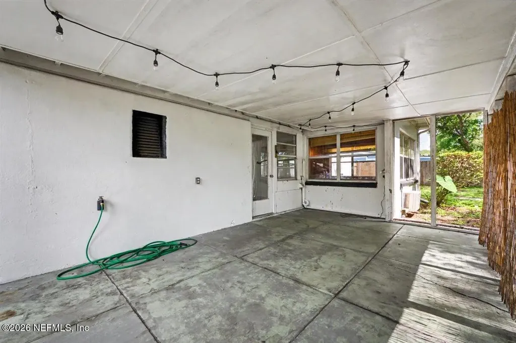 6216 Suwanee Road Jacksonville FL 32217