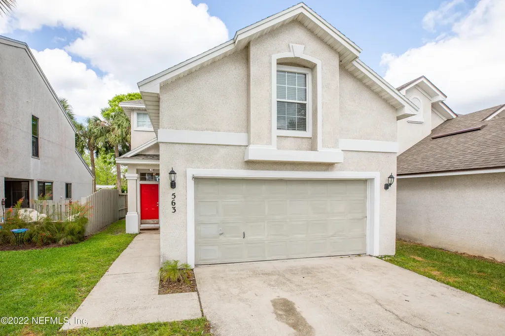 563 Selva Lakes Circle Atlantic Beach FL 32233