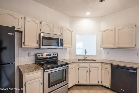 563 Selva Lakes Circle Atlantic Beach FL 32233