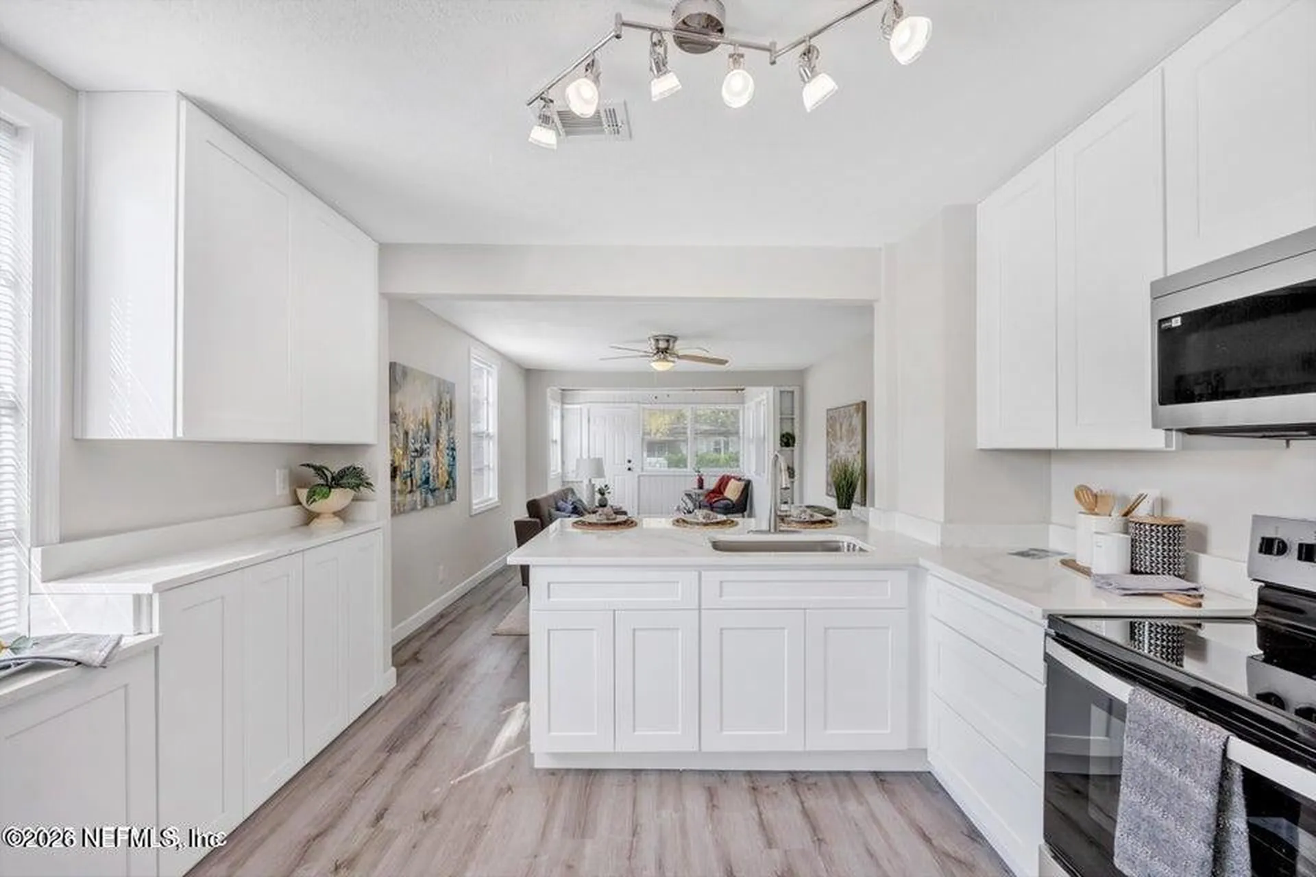 825 Wyolen Street Jacksonville FL 32254