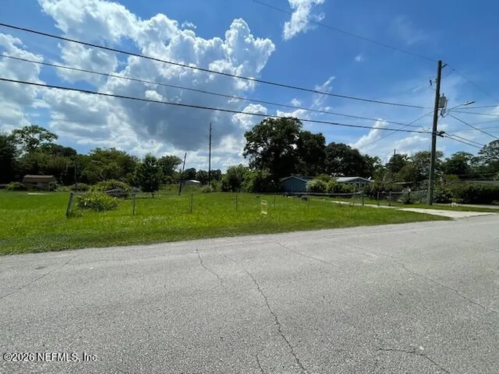 2024 Glen Gardner Drive Jacksonville FL 32246