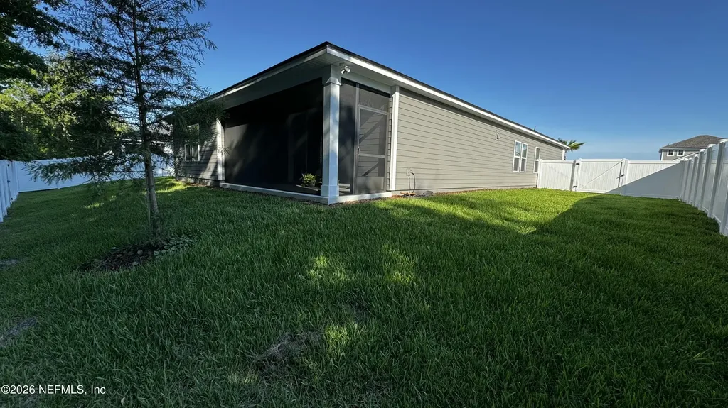 97003 Mcgirts Creek Loop Yulee FL 32097