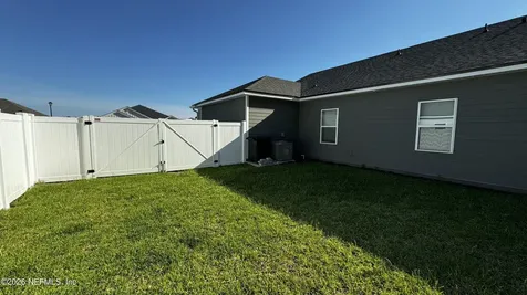 97003 Mcgirts Creek Loop Yulee FL 32097