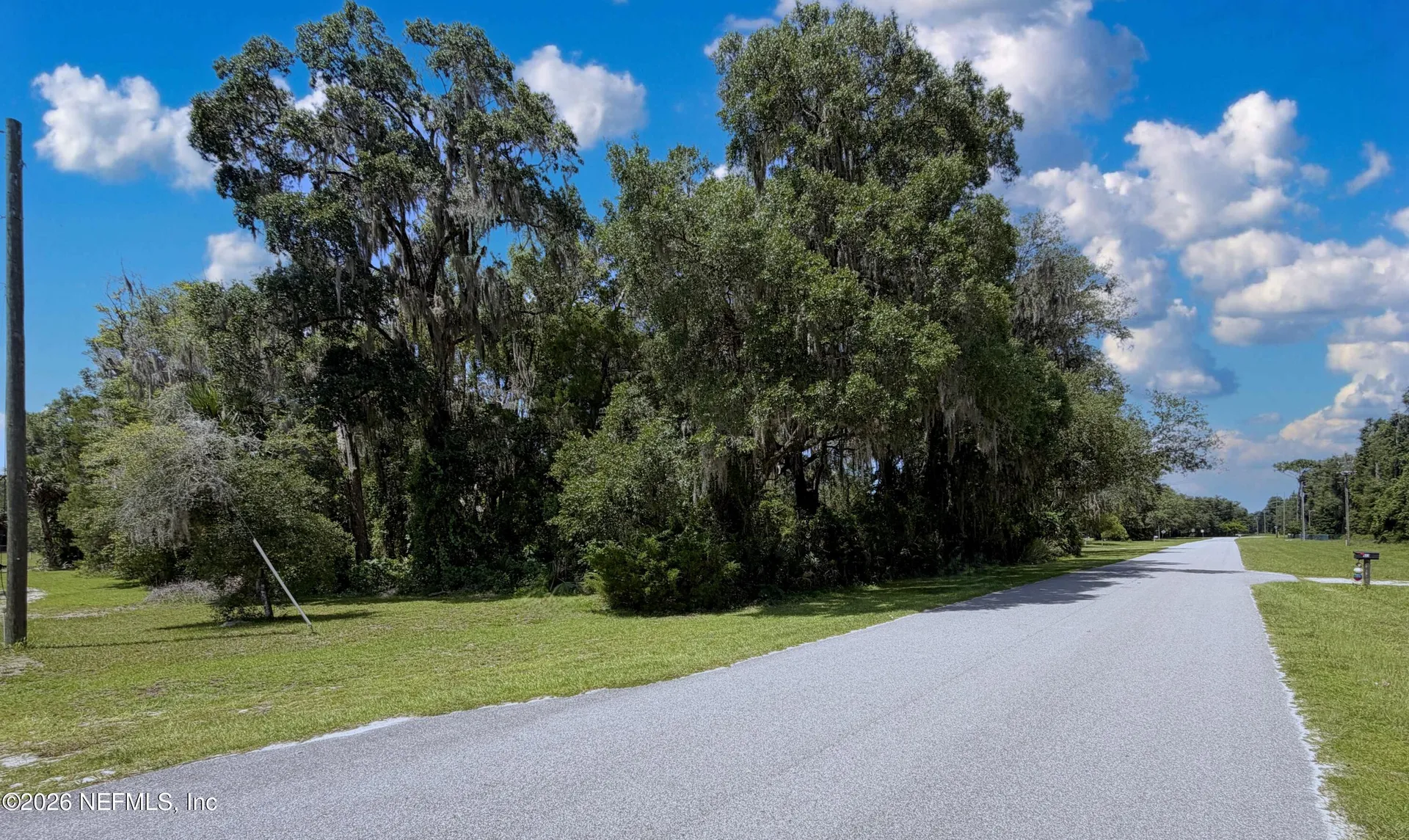 112 St Johns Avenue Satsuma FL 32189