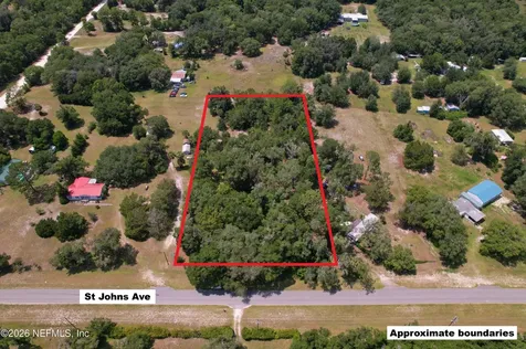 112 St Johns Avenue Satsuma FL 32189