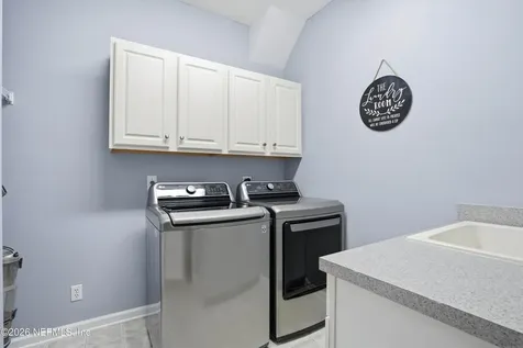 4621 W Seneca Drive St. Johns FL 32259