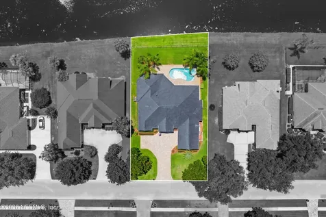 4621 W Seneca Drive St. Johns FL 32259