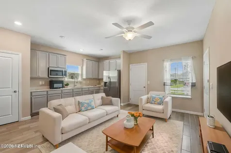 3842 Heatherbrook Place Middleburg FL 32068