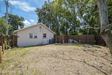 3754 St Augustine Road Jacksonville FL 32207