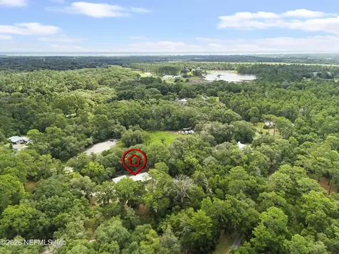 137 Tallow Road Pomona Park FL 32181