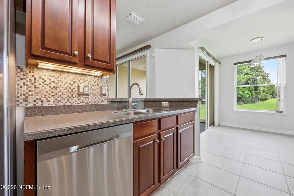 11852 Surfbird Circle Jacksonville FL 32256