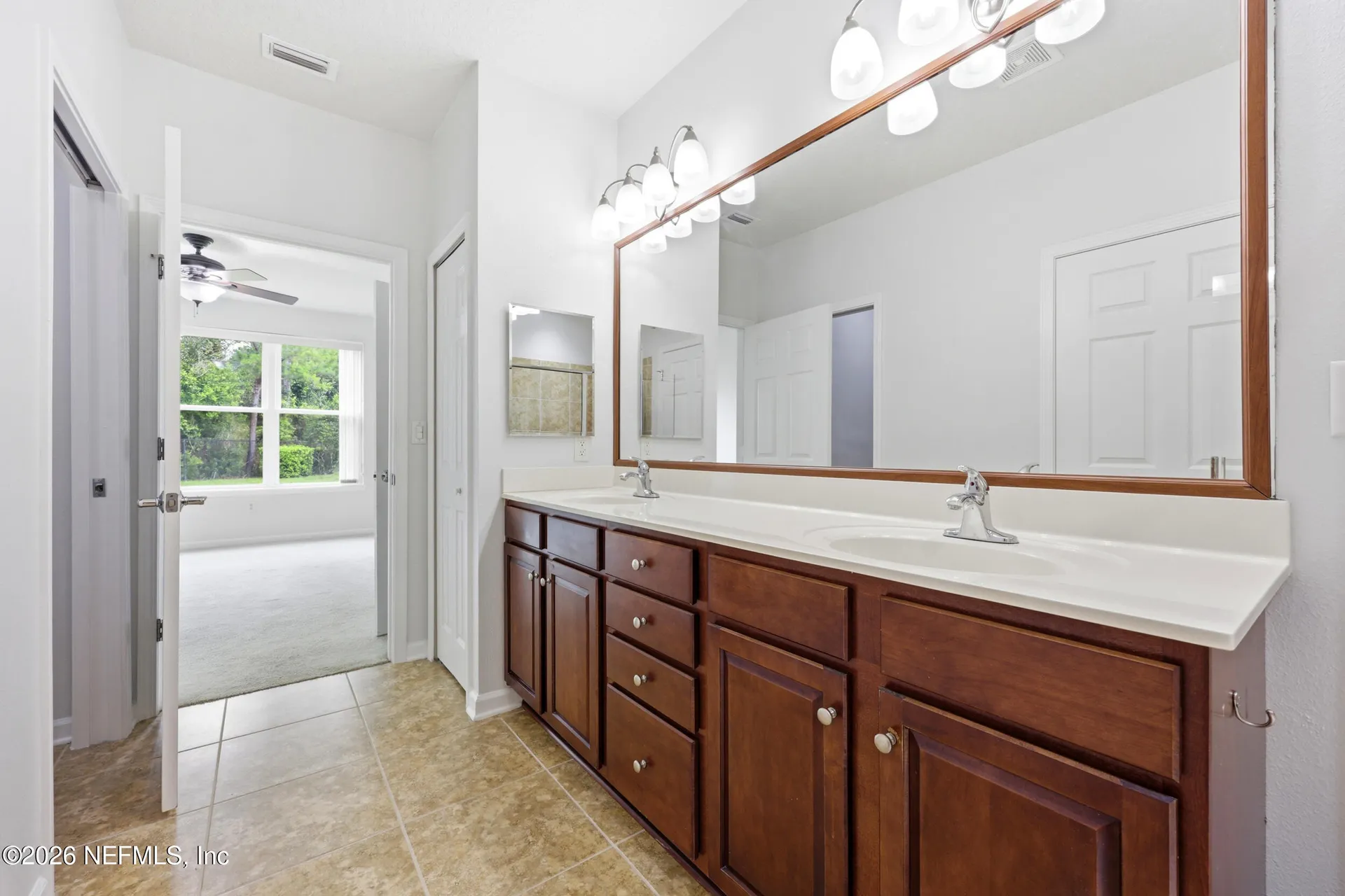 11852 Surfbird Circle Jacksonville FL 32256