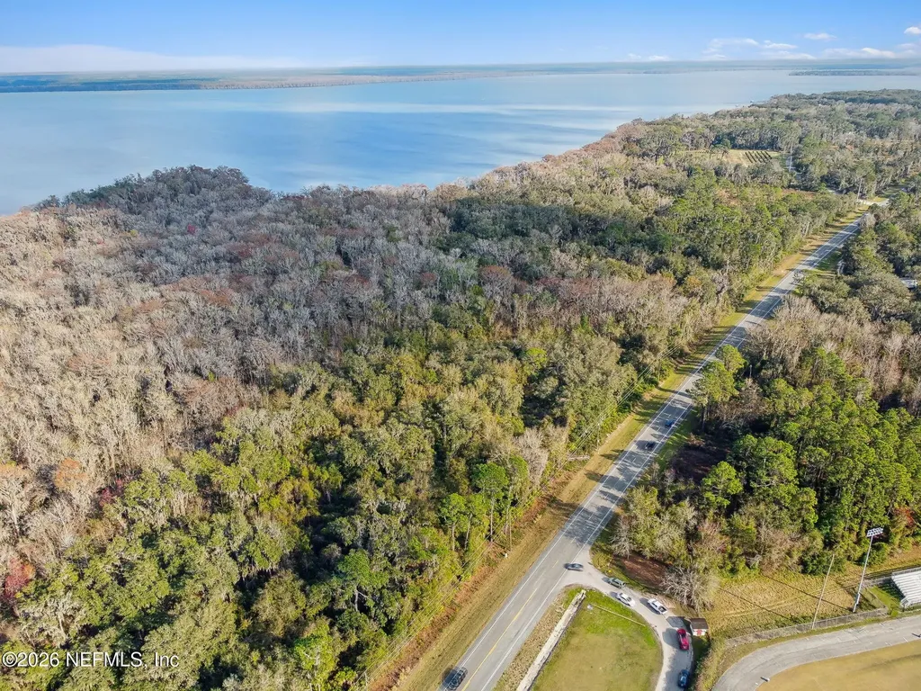 106 Union Avenue Crescent City FL 32112