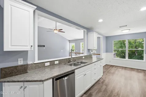 3374 Millcrest Place Jacksonville FL 32277