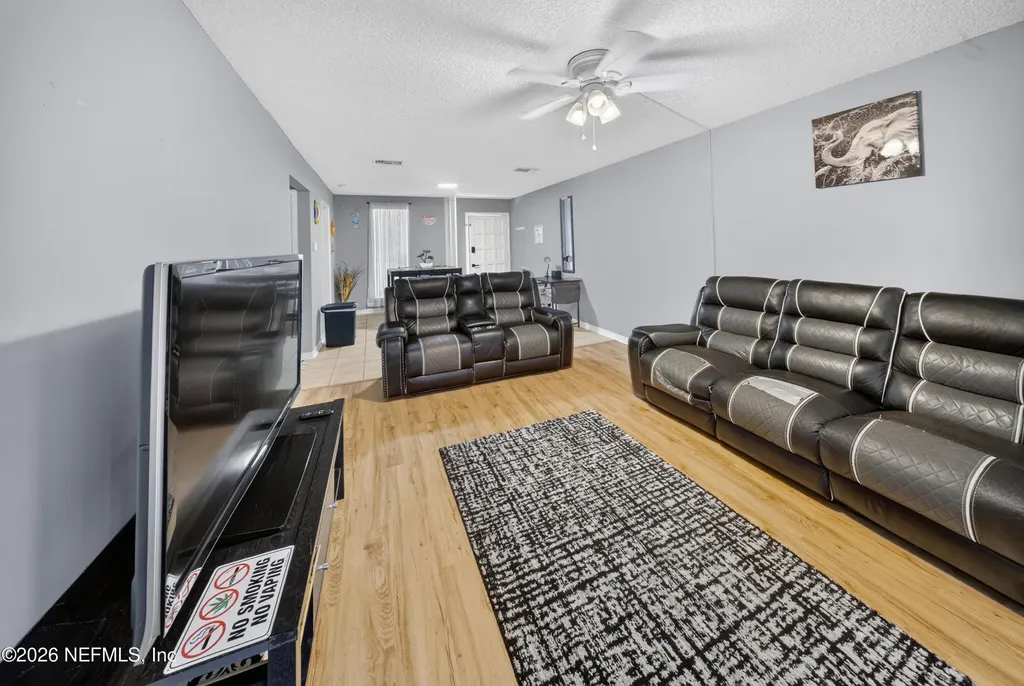 7346 El Barco Road Jacksonville FL 32216